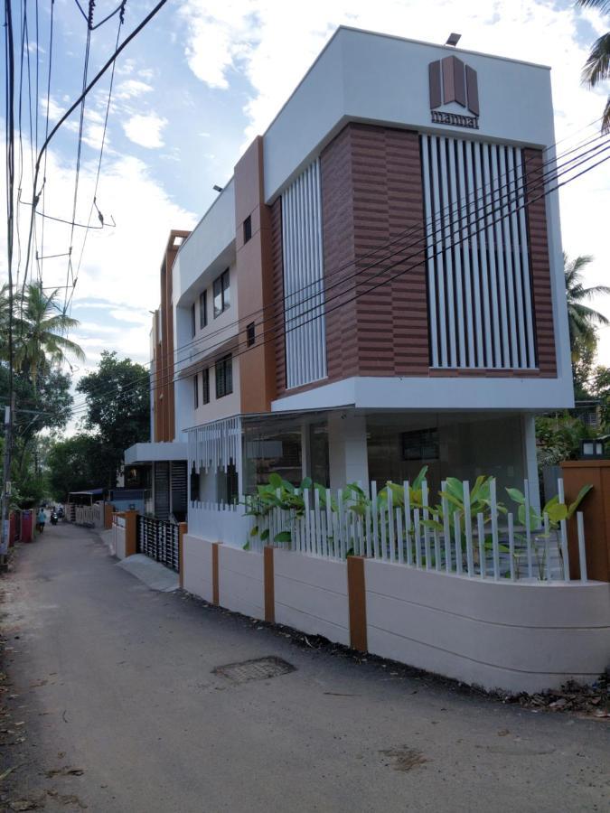Hotel Mannat Residence Thiruvananthapuram Екстер'єр фото